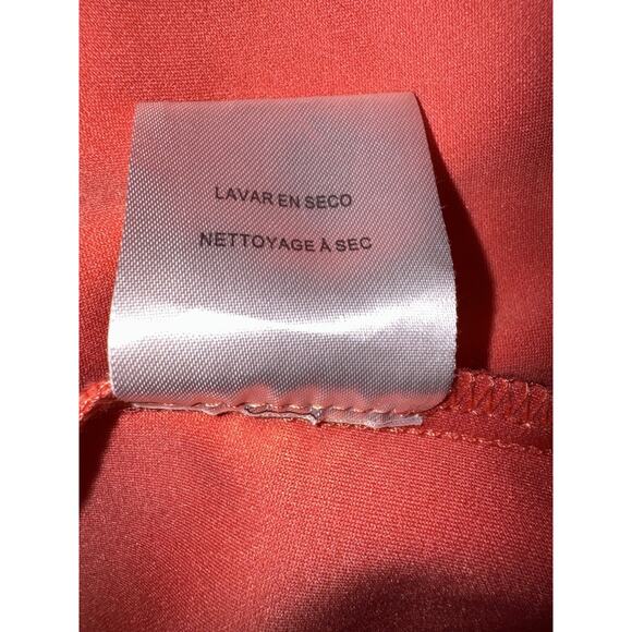 Donna Degnan Red V-neck Bell Sleeve Lined Mini Dress Size 2 - Picture 4 of 7